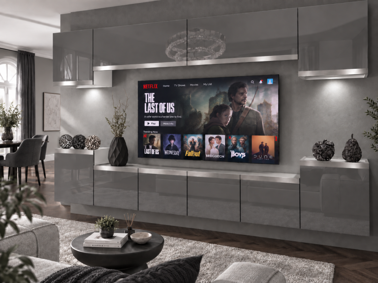Meblościanka Prestige 300 cm TV/RTV szara połysk Producent IMP P Hepburn 4/5/W/S/0/0/SL